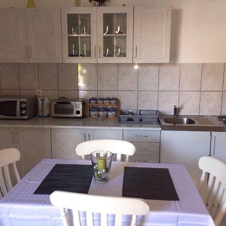 Apartment Antonija โปวิเล ภายนอก รูปภาพ