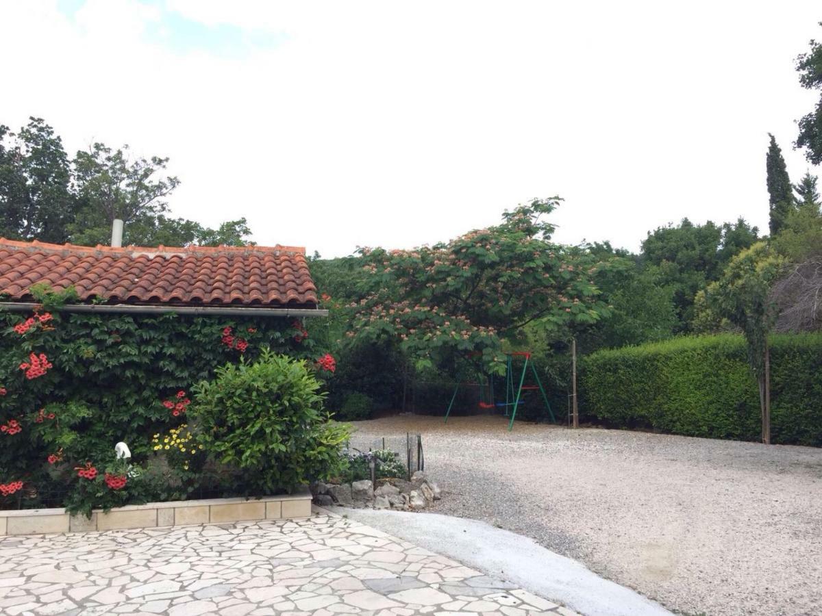 Apartment Antonija โปวิเล ภายนอก รูปภาพ