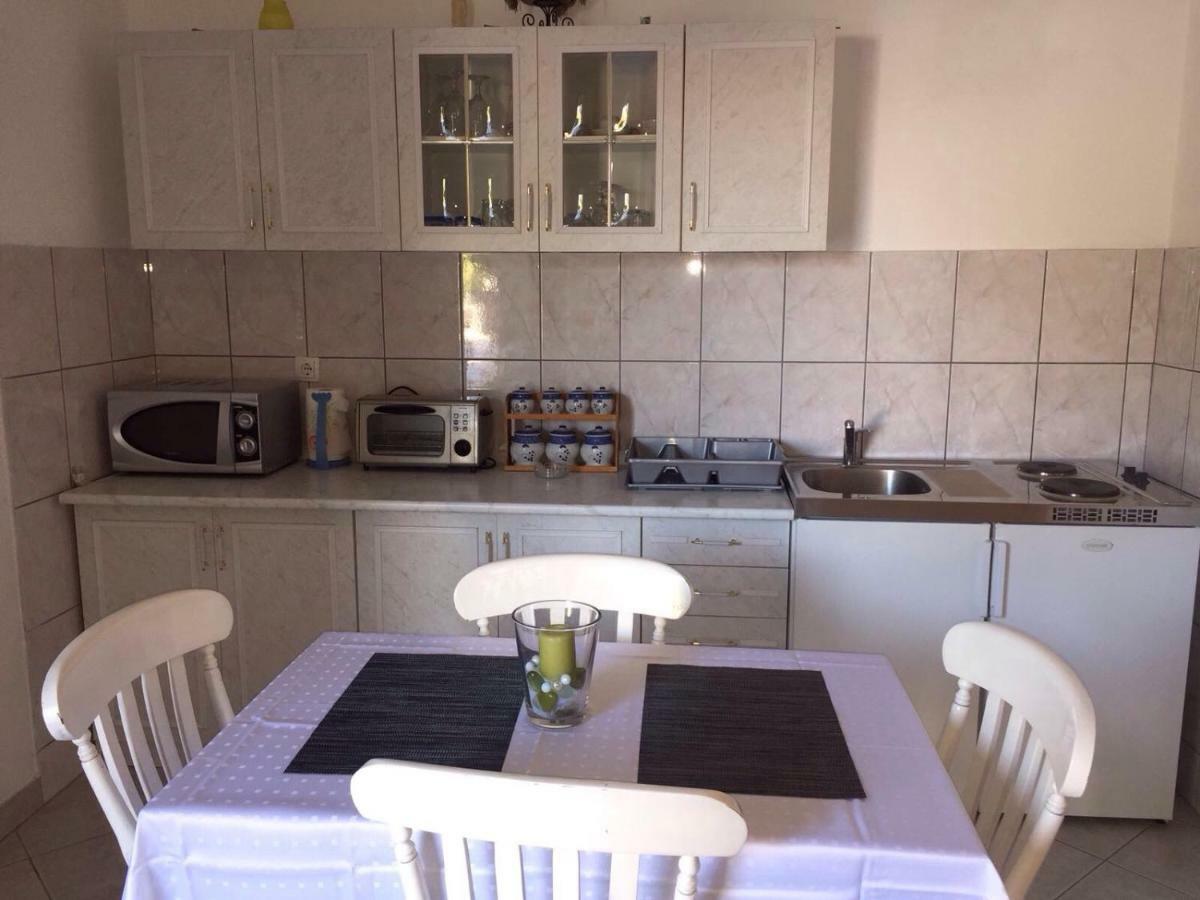Apartment Antonija โปวิเล ภายนอก รูปภาพ